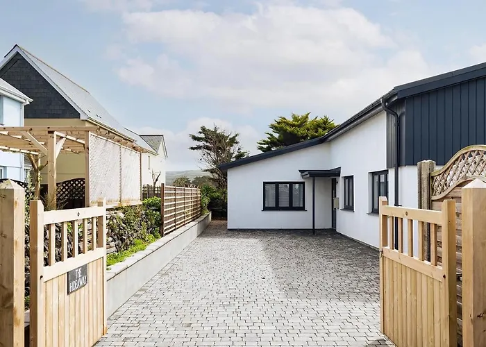 The Hideaway, Modern 3 Bed In Tintagel, Cornwall